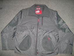 福州榮登貿(mào)易 專注歐碼運(yùn)動(dòng)套裝與童裝，零售批發(fā)一體化服務(wù)商